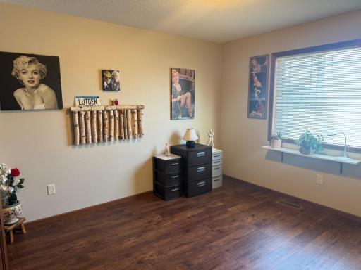 1615 30th Street NW, 11, Bemidji, MN 56601