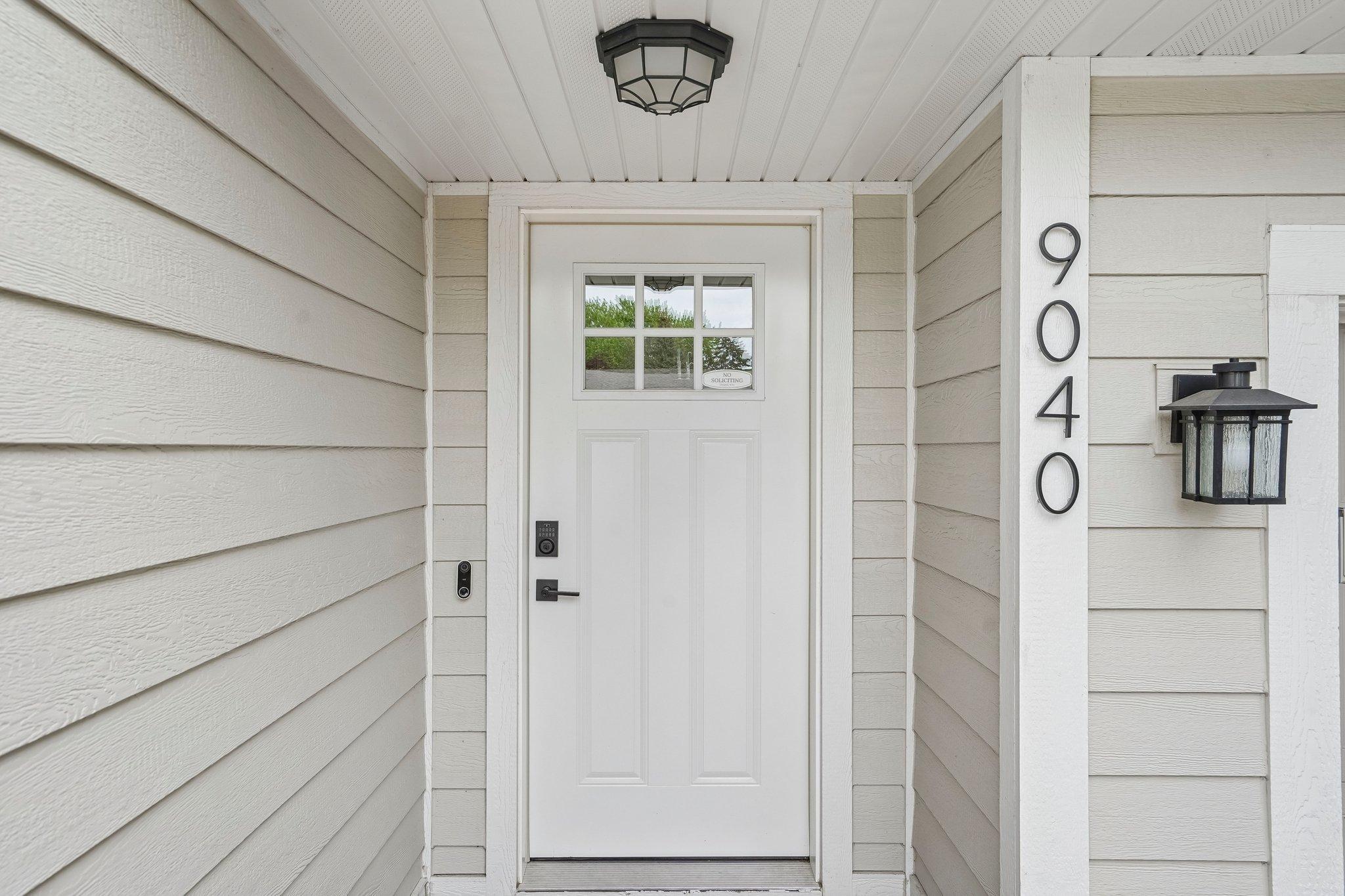4-web-or-mls-Magnolia Ln N-S2205-004.jpg