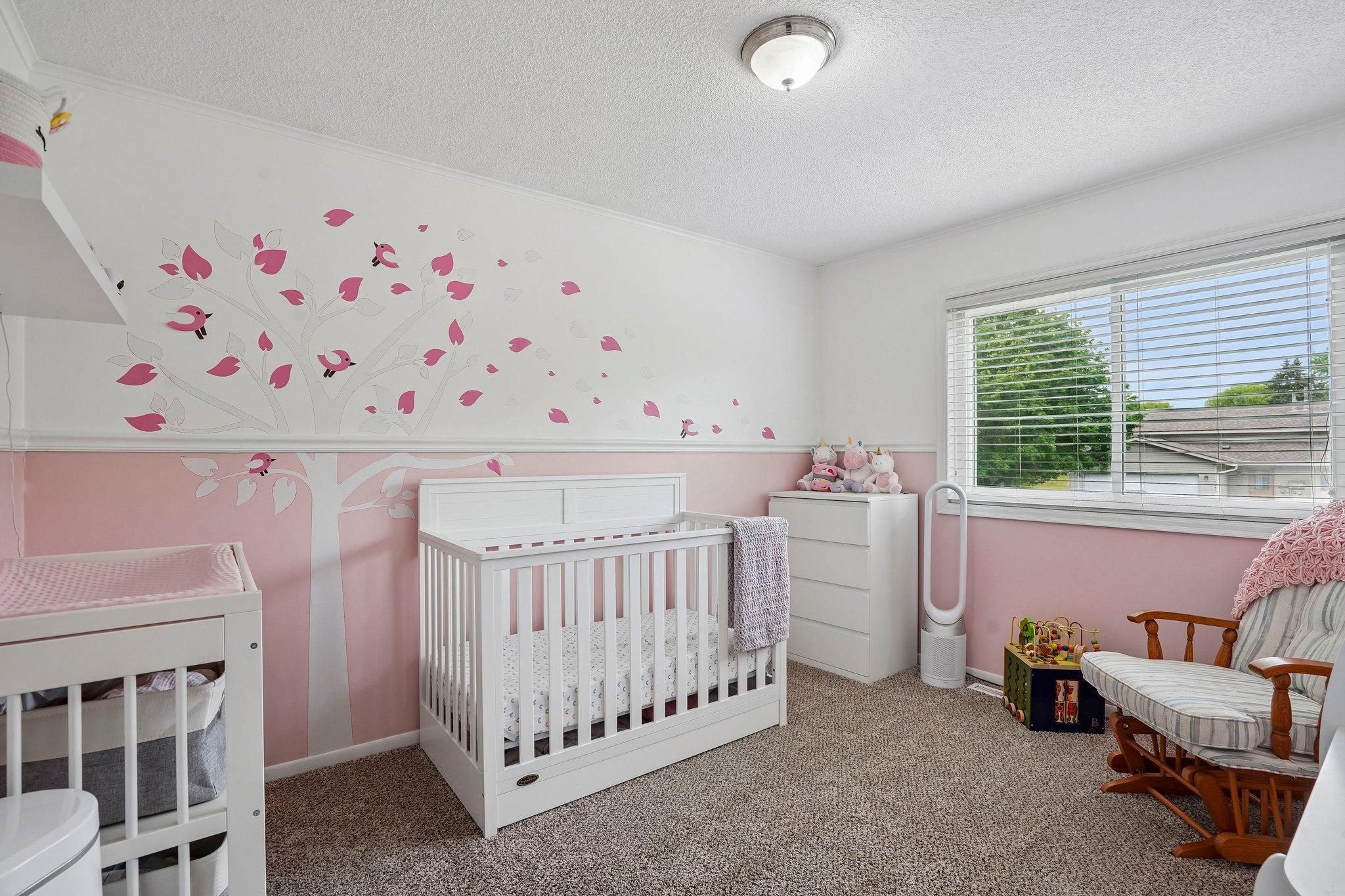 33-web-or-mls-Magnolia Ln N-S2205-033.jpg