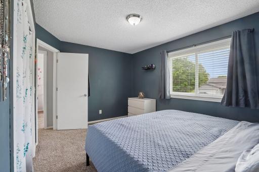 22-web-or-mls-Magnolia Ln N-S2205-022.jpg