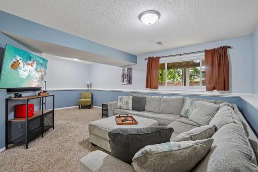 39-web-or-mls-Magnolia Ln N-S2205-039.jpg