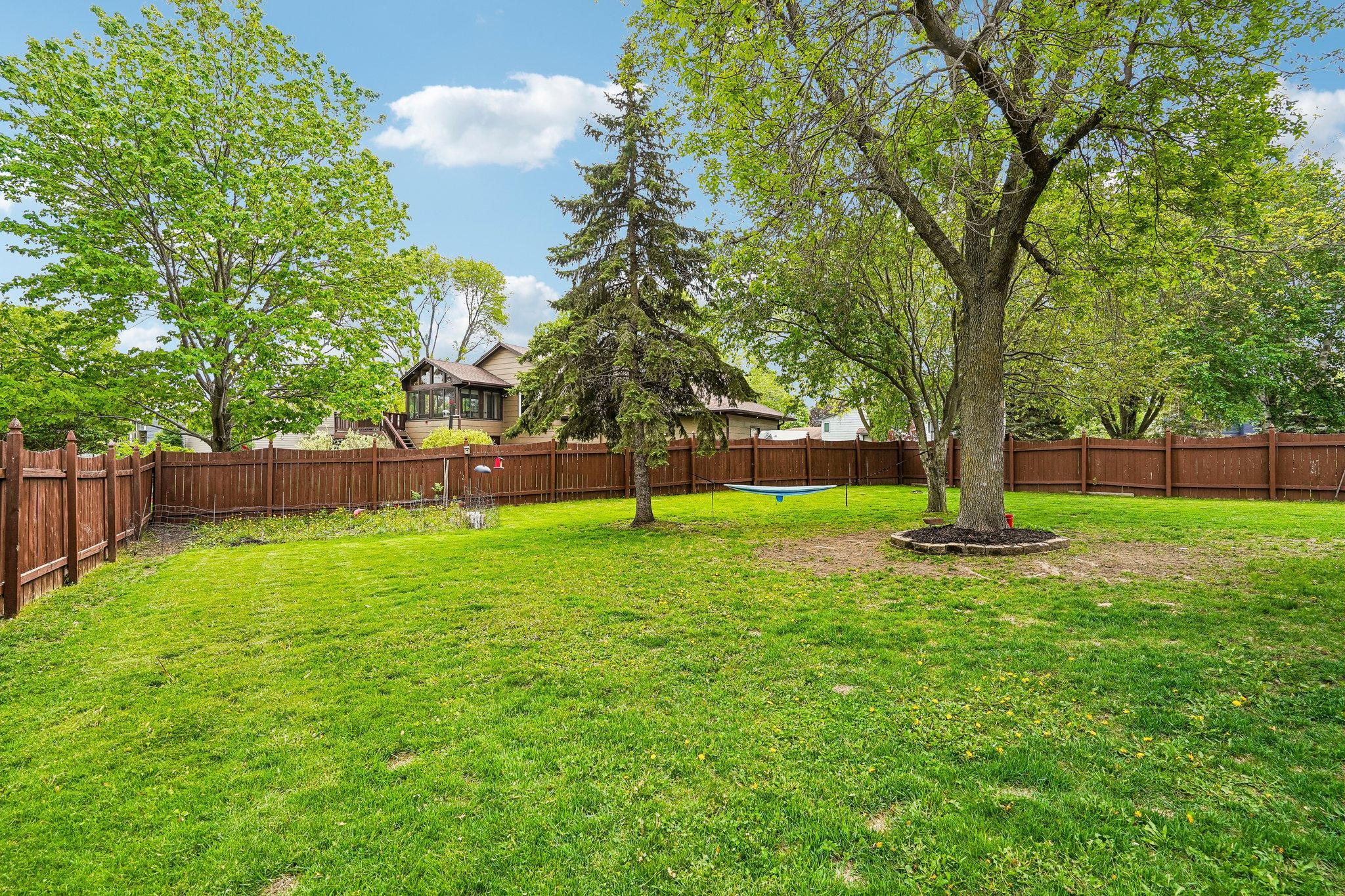 49-web-or-mls-Magnolia Ln N-S2205-050.jpg