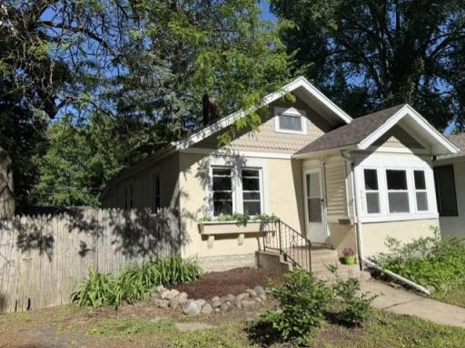 You are going to love this "Super Cute" one story cottage on a quiet block ending at Lucy Laney Elementary!