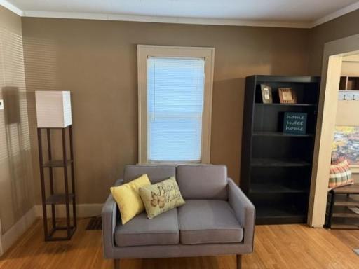 The Living room to Dining room open floor plan is great for entertaining!