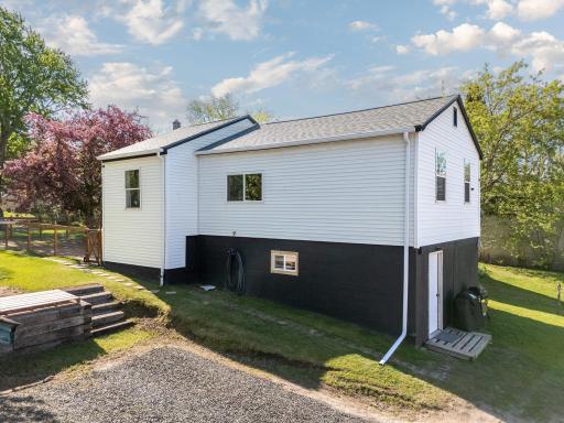 310 5th Avenue, Bovey, MN 55709