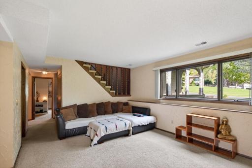 15026 Chestnut Drive, Burnsville, MN 55306