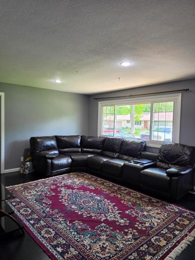 998 Overton Drive NE, Fridley, MN 55432