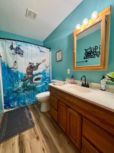 Full Bathroom