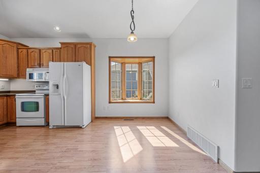 766 36th Street S, Moorhead, MN 56560