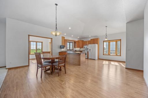 766 36th Street S, Moorhead, MN 56560