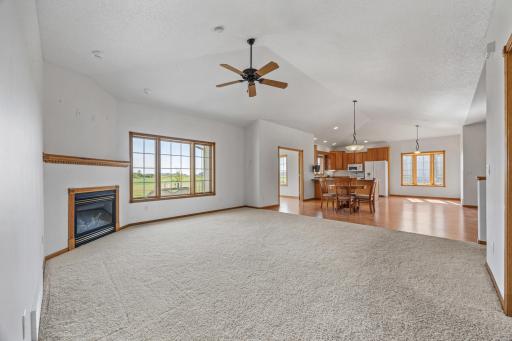 766 36th Street S, Moorhead, MN 56560
