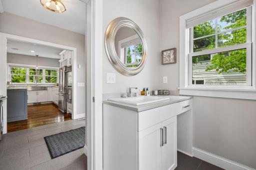 5256 Vincent Avenue S, Minneapolis, MN 55410