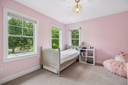 5256 Vincent Avenue S, Minneapolis, MN 55410