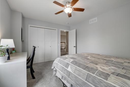 881 Kimberly Lane, Chanhassen, MN 55317