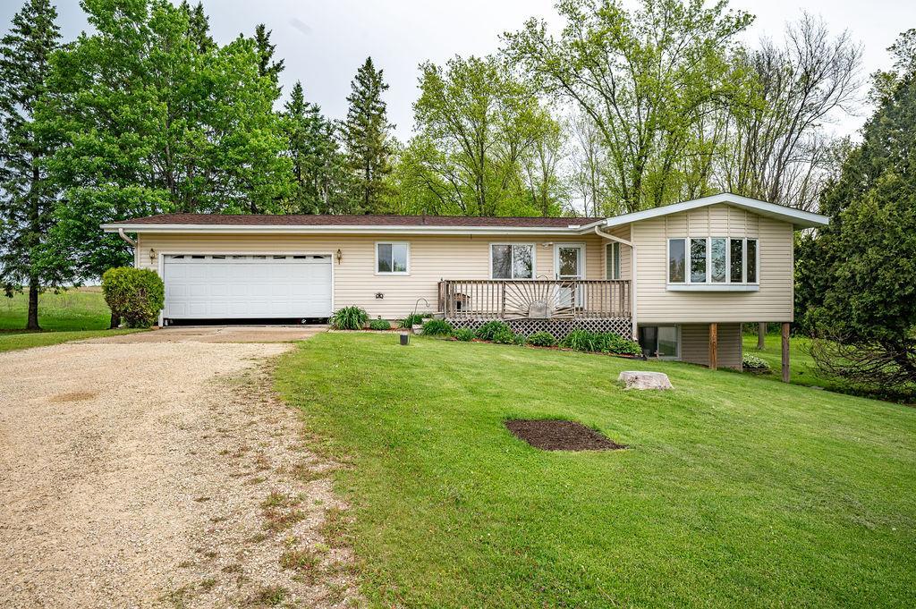 Welcome to N5138 270th Street