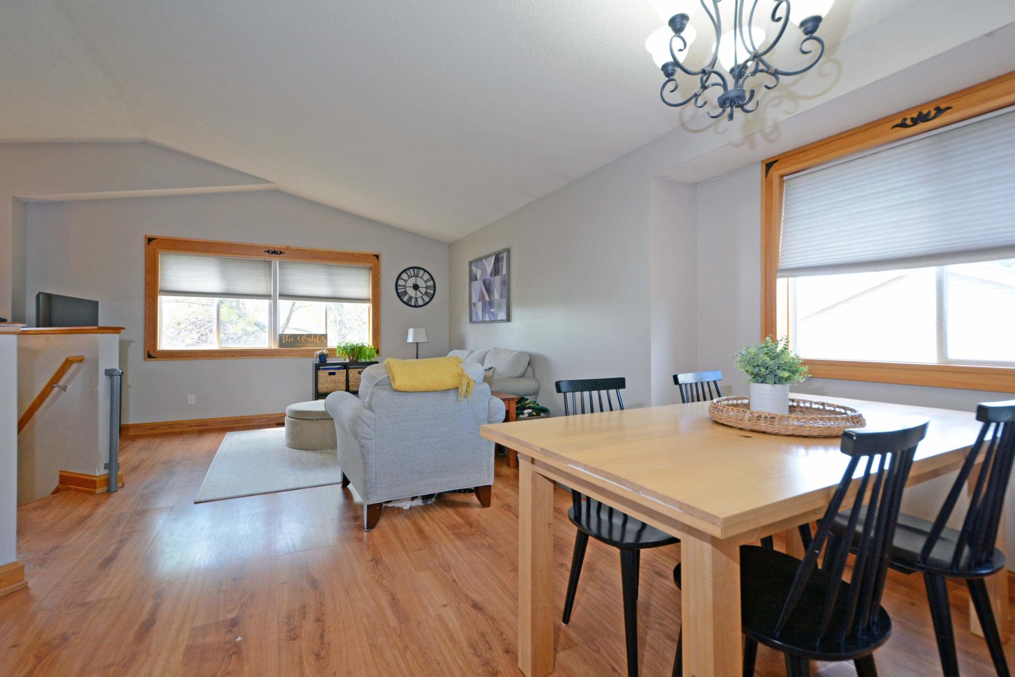 4638 Pondview Circle 04.jpg