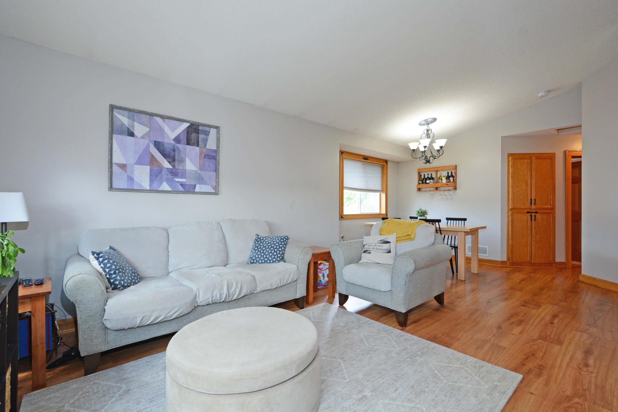 4638 Pondview Circle 05.jpg