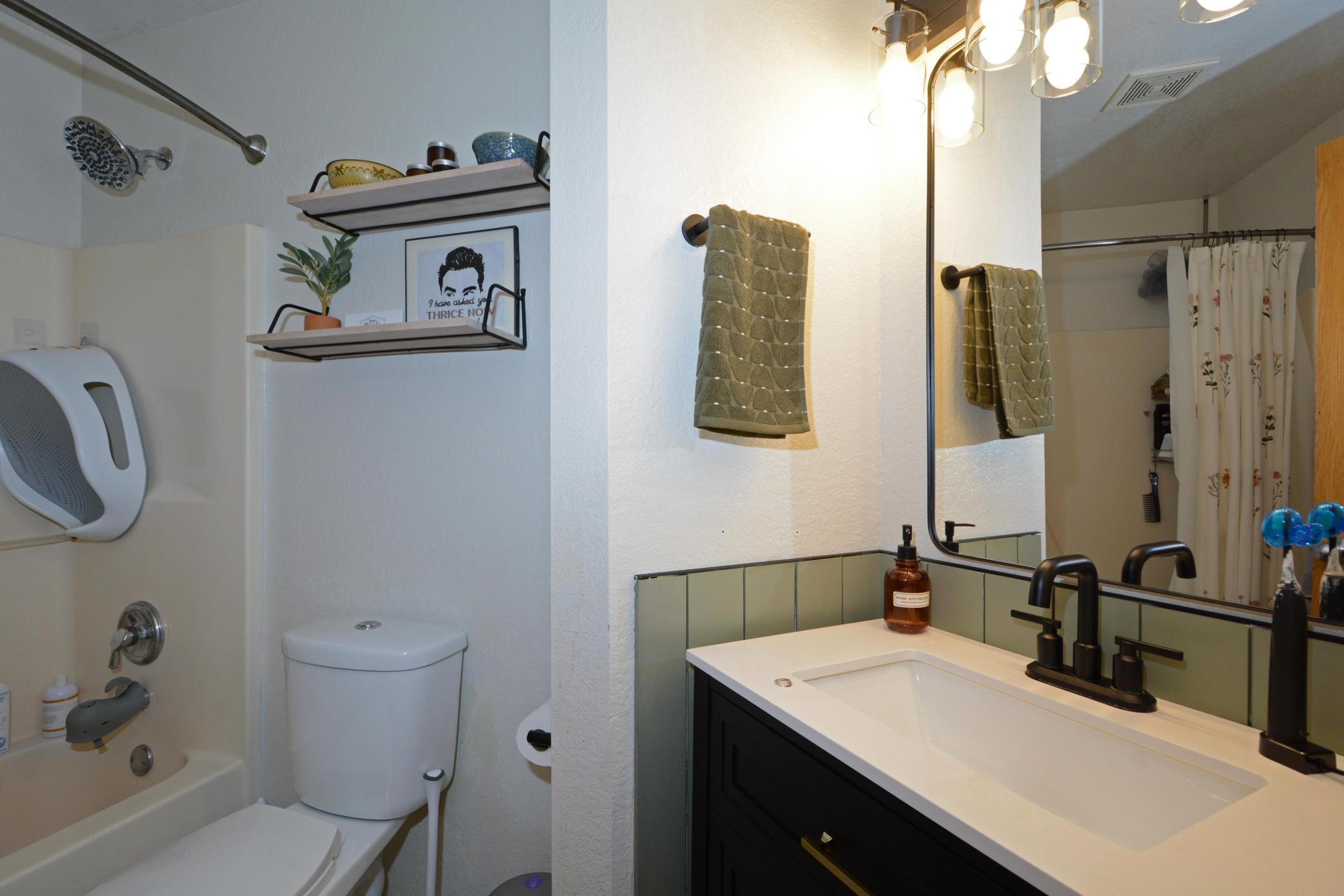 4638 Pondview Circle 15.jpg