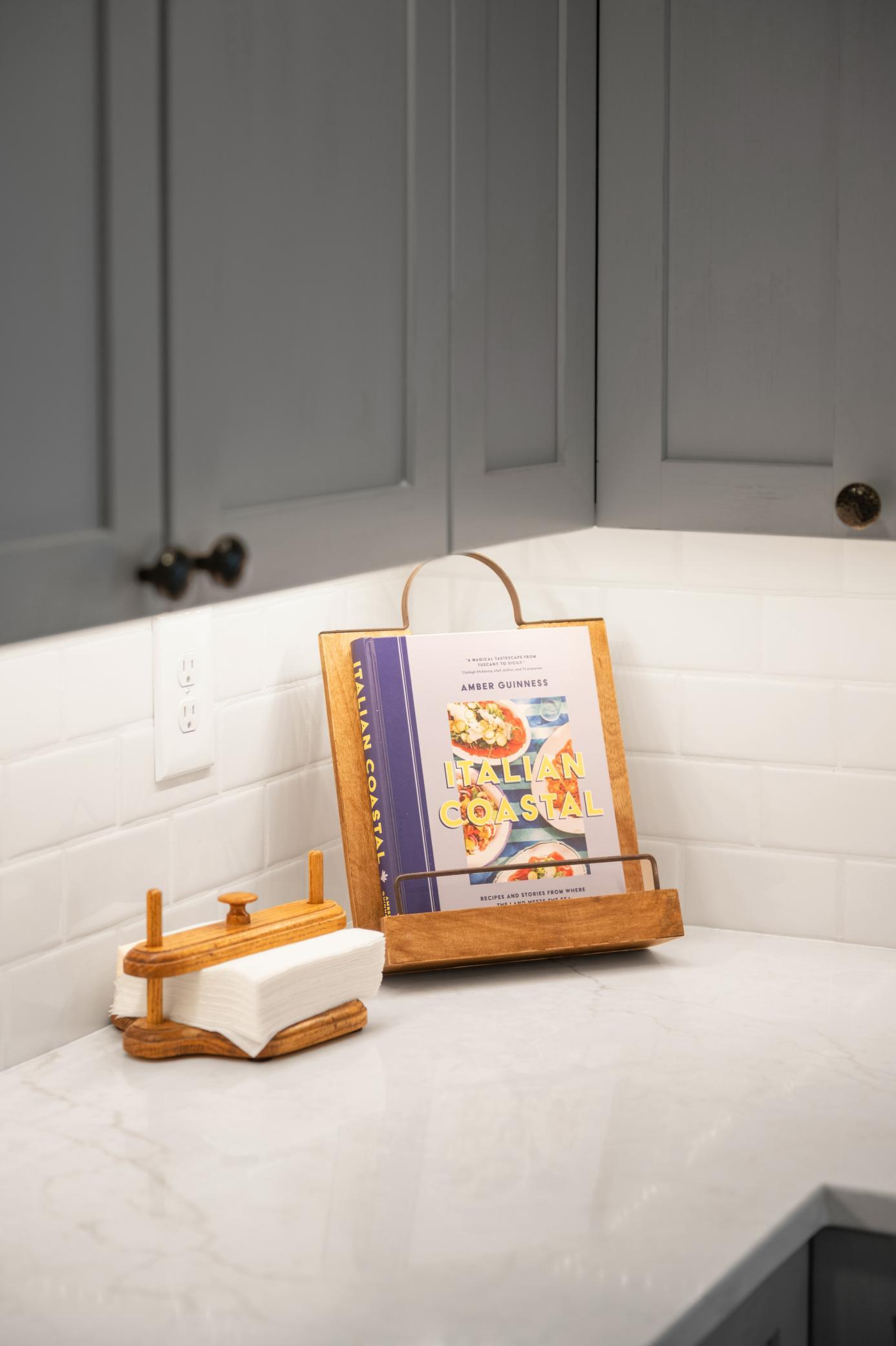Timeless subway white tile backsplash