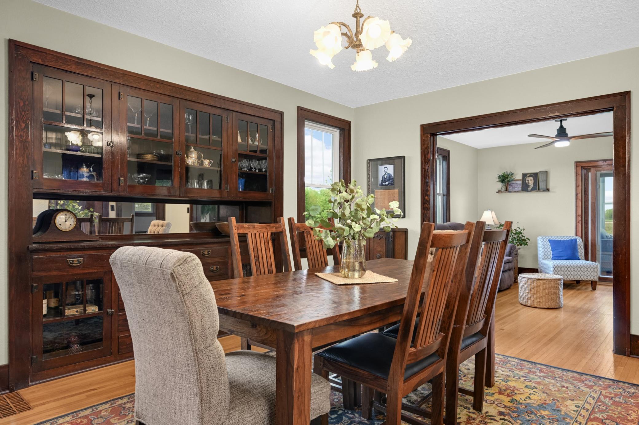 Nice open space between dining room and living room
