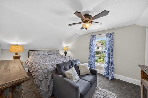 Bedroom 1 / 2nd residence