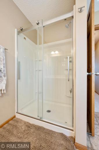 Upper Level Master Bath/Shower