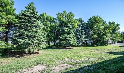 23040 Elgin Trail, Faribault, MN 55021