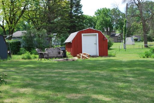 1524 N Park Street, Fairmont, MN 56031