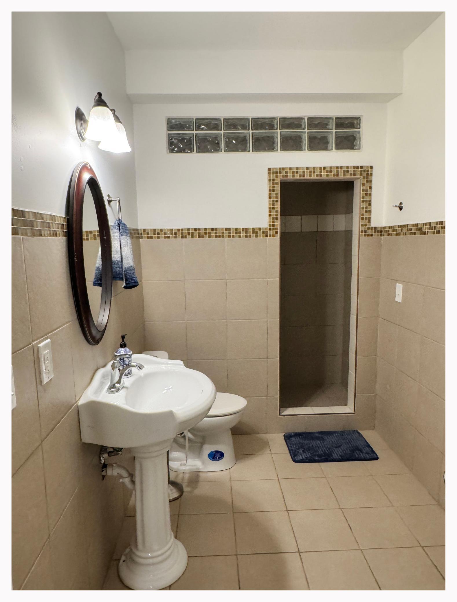 Downstairs .75 bath.jpg