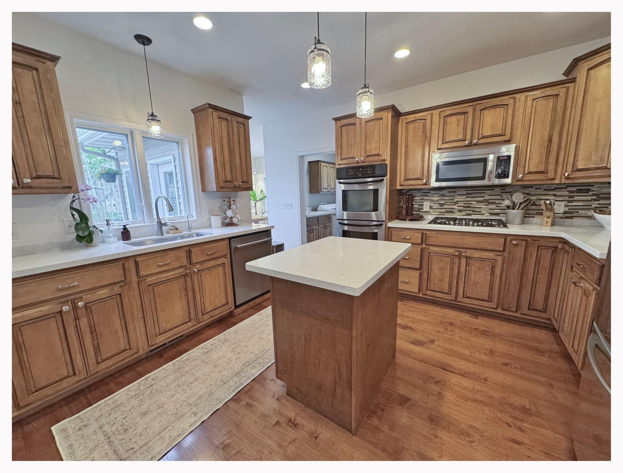 Kitchen 5.jpg