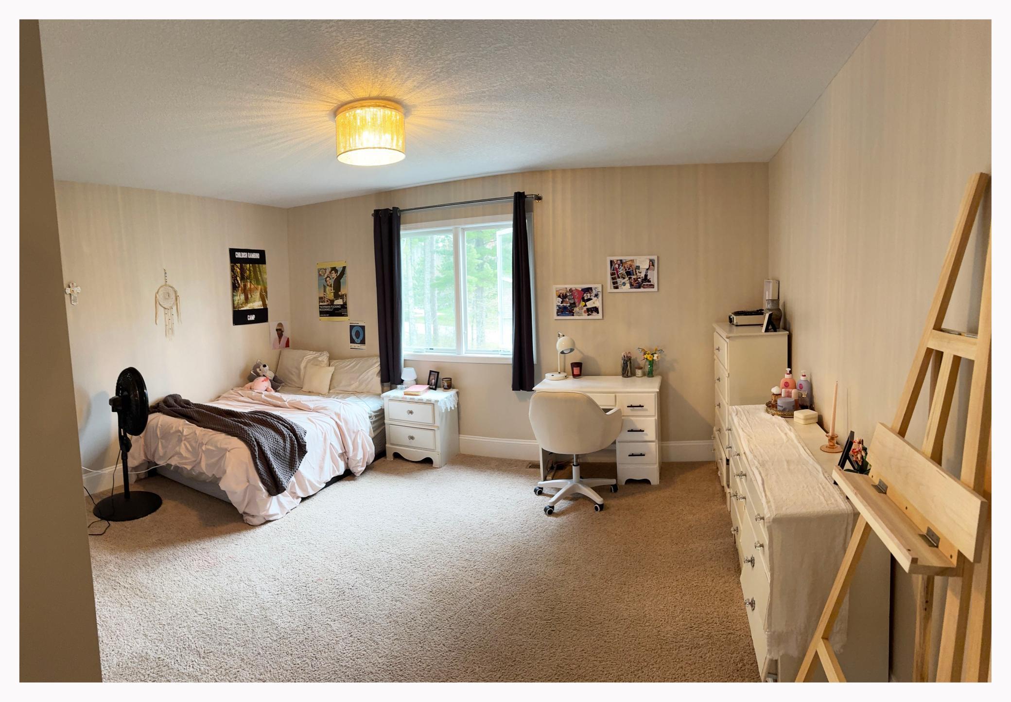 Upstairs Bedroom 1.jpg