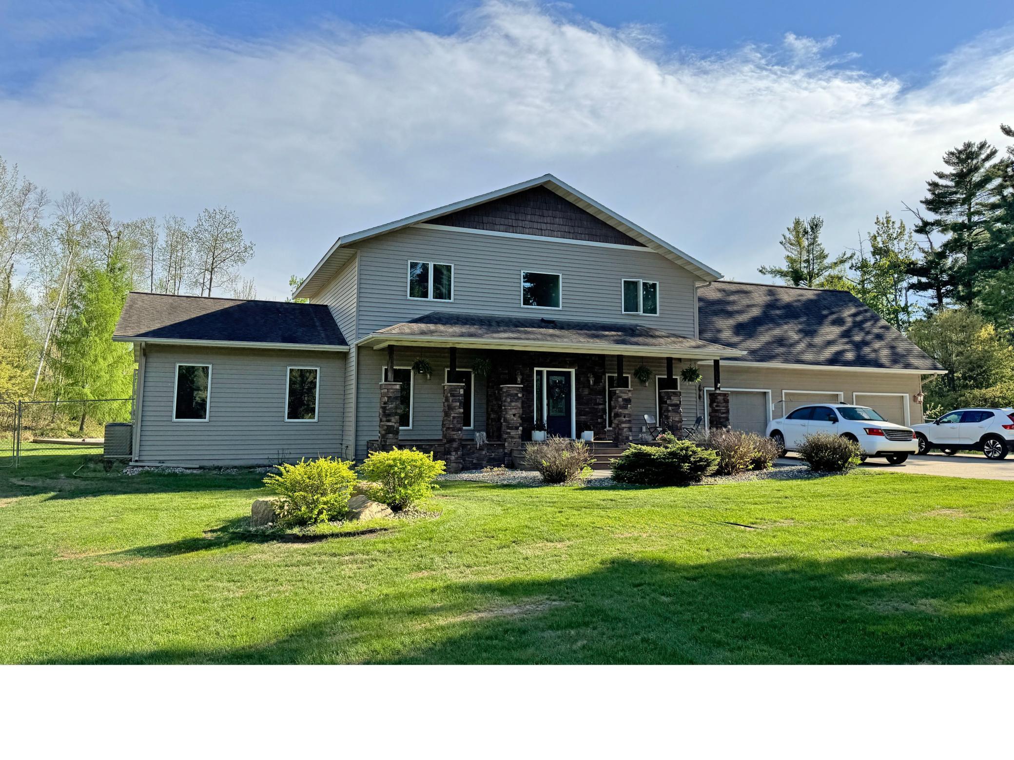 Front of house.jpg