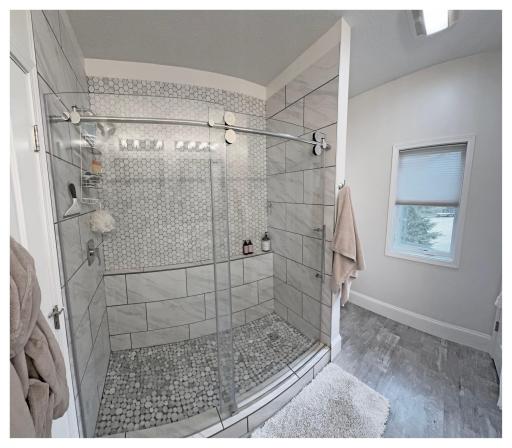 412 Majestic Pines Lane NW, Bemidji, MN 56601
