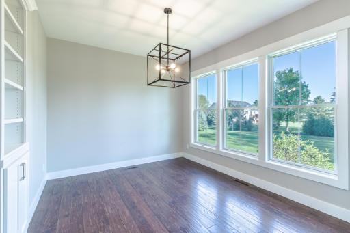 1424 Fairacre Lane SW, Willmar, MN 56201