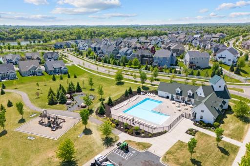 16162 Eagleview Drive, Lakeville, MN 55044