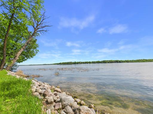 2301 S Le Homme Dieu Drive NE, Alexandria, MN 56308