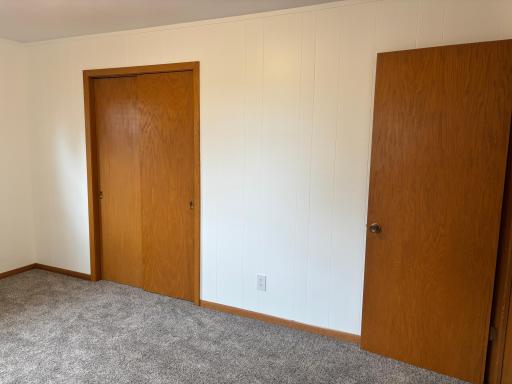306 E 5th Street N, Truman, MN 56088