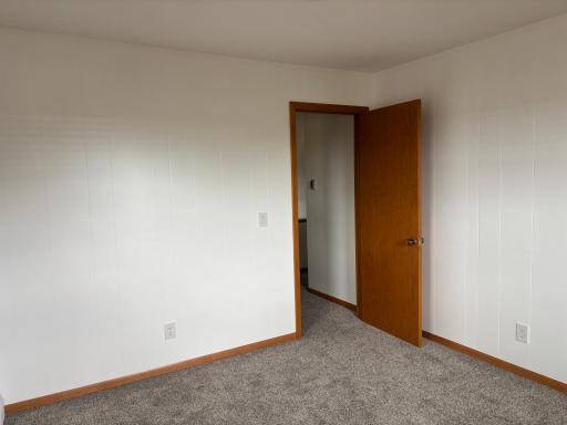 306 E 5th Street N, Truman, MN 56088