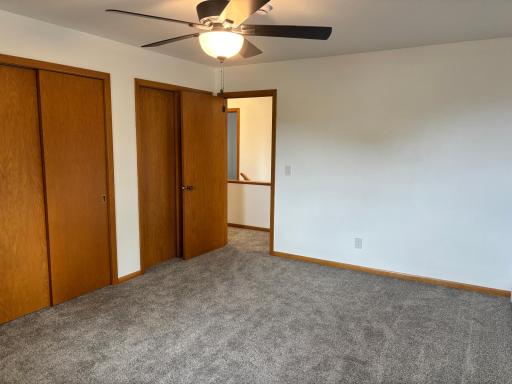 306 E 5th Street N, Truman, MN 56088