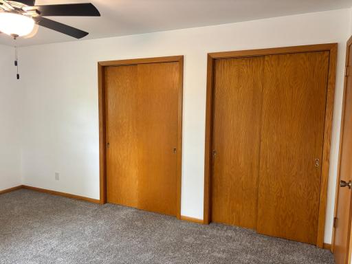 306 E 5th Street N, Truman, MN 56088