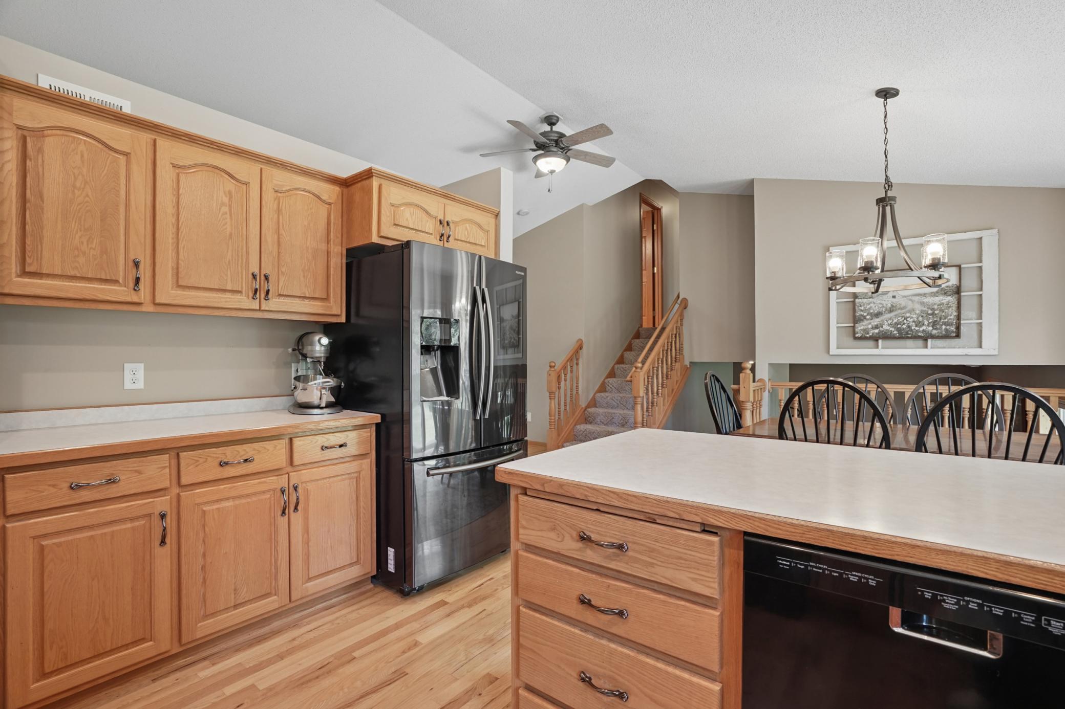 You will LOVE this kitchen with gorgeous solid oak cabinetry, great counter space and beautiful appliances.... there is a perfect spot to set up a coffee bar!