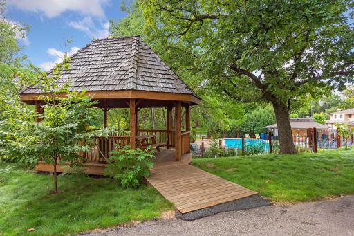 3680 Independence Avenue S, 10, Minneapolis, MN 55426