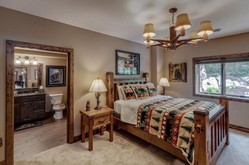A cozy, versatile bedroom ready to meet your needs.