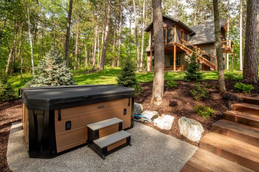 Relax in your outdoor Hot-tub. Private retreat with towering pines