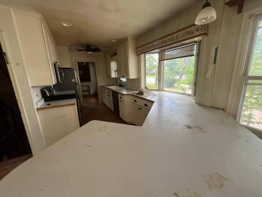 350 E 98th Street, Bloomington, MN 55420