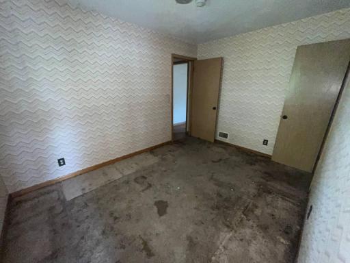 350 E 98th Street, Bloomington, MN 55420