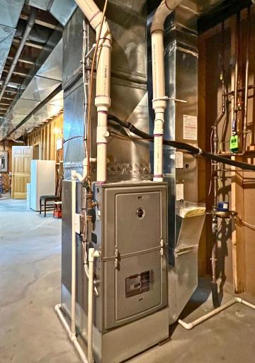 High efficiency furnace, A/C, water heater, and humidifier installed in 2021