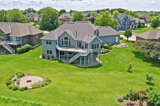 2996 Fairway Drive, Chaska, MN 55318