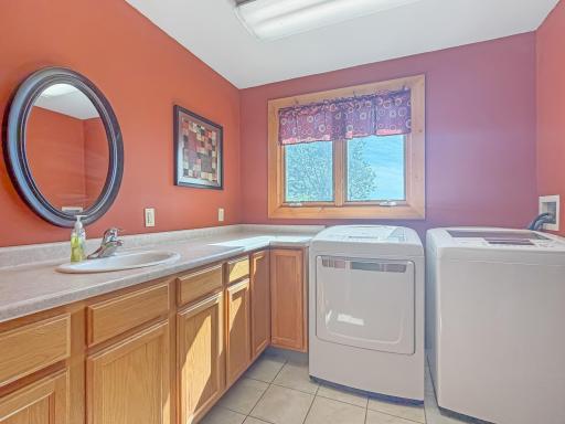 17238 County Highway 46, Vesta, MN 56292