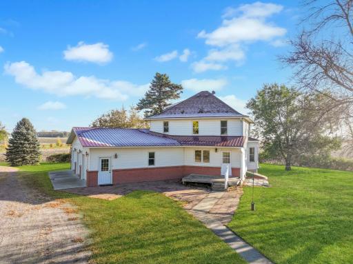 17238 County Highway 46, Vesta, MN 56292